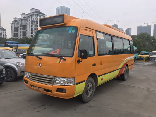 गोल्डन ड्रैगन एक्सएमएल6700 इस्तेमाल की गई सिटी बस 19 सीटें इस्तेमाल की गई बाएं हाथ की ड्राइव वाली बस