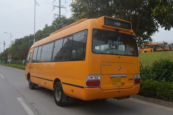 गोल्डन ड्रैगन एक्सएमएल6700 इस्तेमाल की गई सिटी बस 19 सीटें इस्तेमाल की गई बाएं हाथ की ड्राइव वाली बस