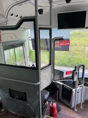 48 सीटें उपयोग की गईं  बसें डीजल उपयोग की गईं लक्जरी कोच अक्टूबर 2020 में निर्मित