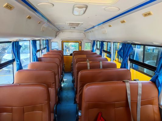 34 सीटों वाली सेकेंड हैंड स्कूल बस, डीजल ईंधन, V6 इंजन के साथ