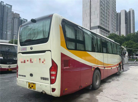 46 सीटें प्रयुक्त युटोंग बसें यूरो 5 डीजल मैनुअल ट्रांसमिशन प्रयुक्त कोच बस