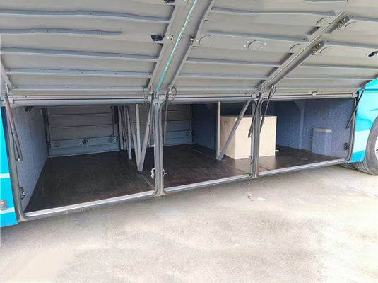 25 सीटें -59 सीटें मैनुअल ट्रांसमिशन वाली बसेस