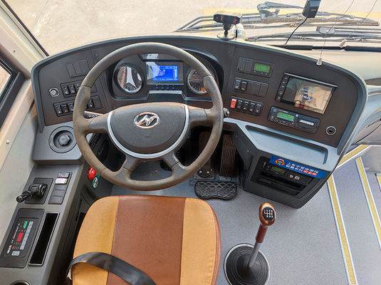 यूरो 5 एलएचडी सेकेंड हैंड बसें और कोच HIGER डीजल इस्तेमाल की गई बस 38 सीटें