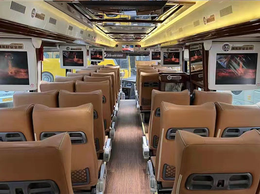 46 सीटें प्रयुक्त लक्जरी कोच यूरो 5 बाएं हाथ का ड्राइव डीजल