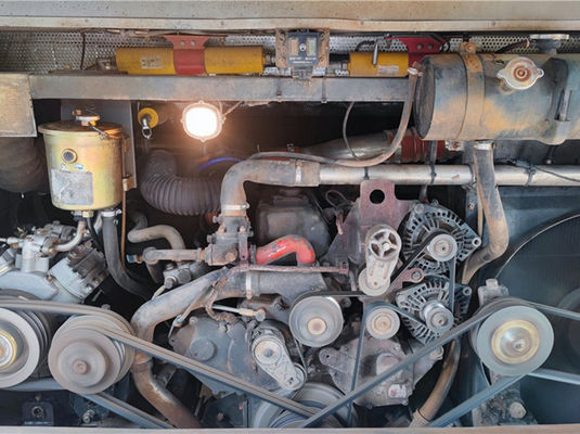 55-60 सीटें बची हुई, लेफ्ट हैंड स्टीयरिंग, सेकंड हैंड पैसेंजर बस, 9726ml विस्थापन और 247kw इंजन पावर के साथ