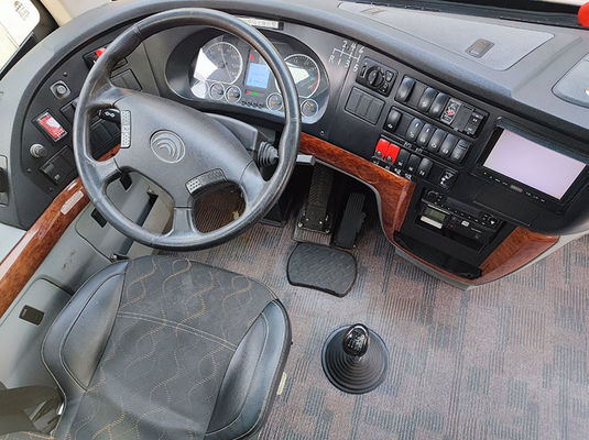 लक्जरी गुलाबी प्रयुक्त बसें यूरो 5 एलएचडी प्रयुक्त डीजल शटल बस बिक्री के लिए