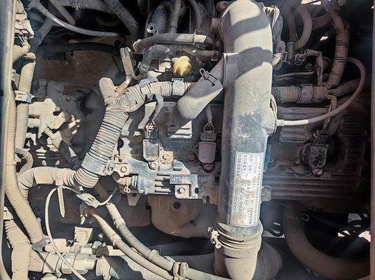 मैनुअल ट्रांसमिशन वाली 23 सीटों वाली सेकंड हैंड टूर बस