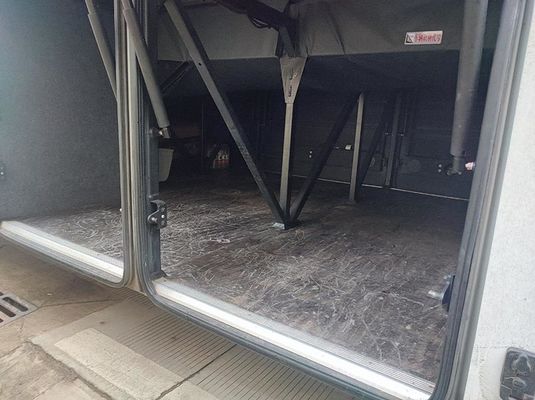 डीजल कोच बसें यूरो 5 इस्तेमाल की गई टूरिस्ट बस विस्थापन एलएचडी स्टीयरिंग स्थिति 12 मीटर