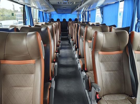 युटोंग कोच बस 220 किलोवाट इंजन की शक्ति के साथ इस्तेमाल की जाने वाली डीजल बस 50 सीटों की इस्तेमाल की जाने वाली पर्यटक बस