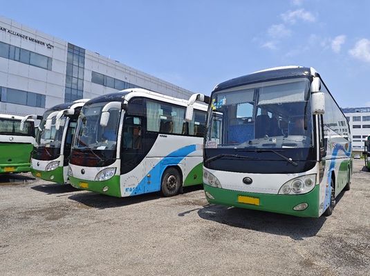 युटोंग बस 12 मीटर 53 सीटें सेकंड हैंड बस डीजल प्रयुक्त कोच बस