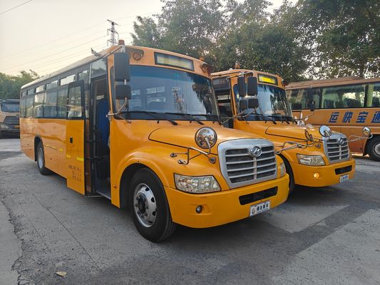 56 सीटों का डीजल इंजन LHD KLQ6106XQE4 YC6J200-42 इंजन के साथ निर्मित प्रयुक्त स्कूल बस