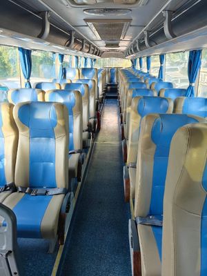 57-59 सीटें बाएं हाथ का स्टीयरिंग प्रयुक्त यात्री बस WP10.336N इंजन मॉडल 336 मैक्स हॉर्स पावर