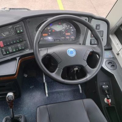 प्रयुक्त टूरिस्ट बस शेनलोंग 10 मीटर 36-43 सीटें आरएचडी सीएनजी बस नई प्रयुक्त कोच बस