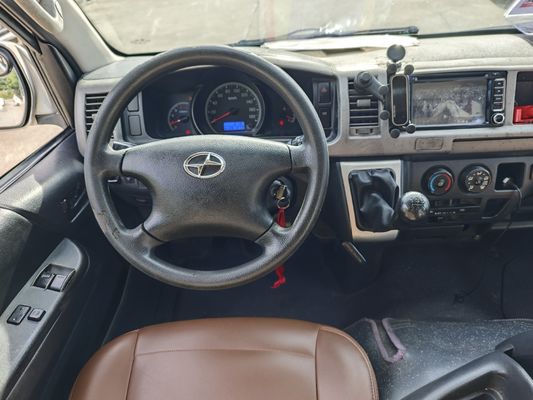 डैमा डीजल सेकंड हैंड मिनी कोच 15 सीटें लोगों के परिवहन के लिए कुल आयाम L x W x H मिमी 5380×1880×2285